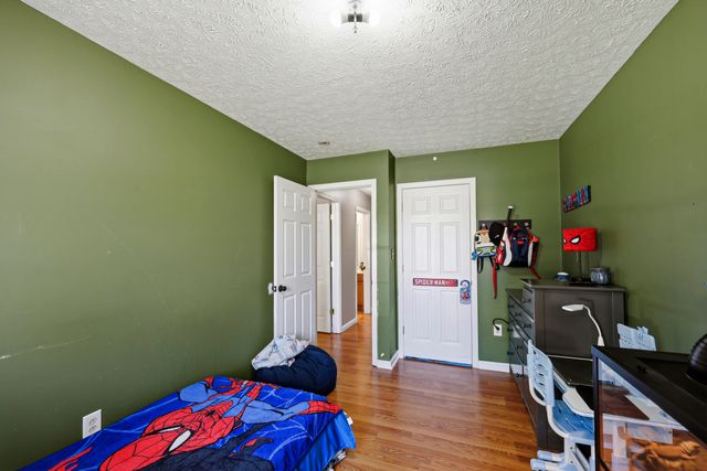 235 Holly Lane, Paris, KY 40361