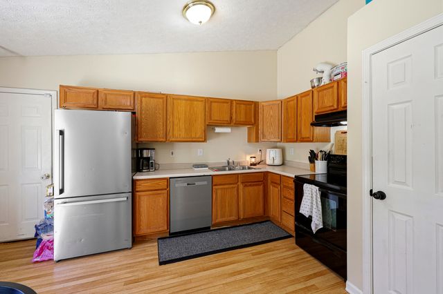 235 Holly Lane, Paris, KY 40361