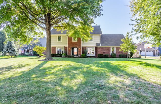 13837 Scott Drive, Carmel, IN 46032