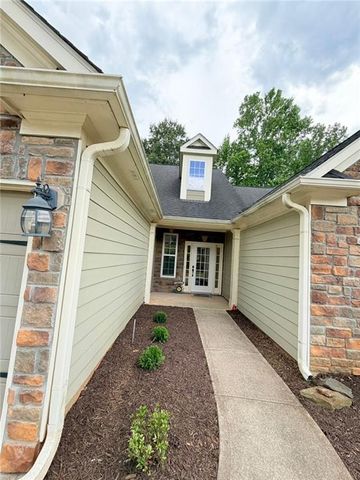 1030 Amber Waves Avenue, Hoschton, GA 30548