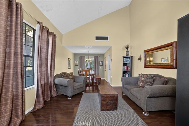 1270 Sherry Way, Redlands, CA 92374