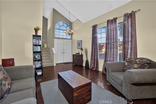 1270 Sherry Way, Redlands, CA 92374