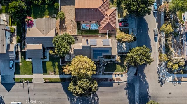 1270 Sherry Way, Redlands, CA 92374