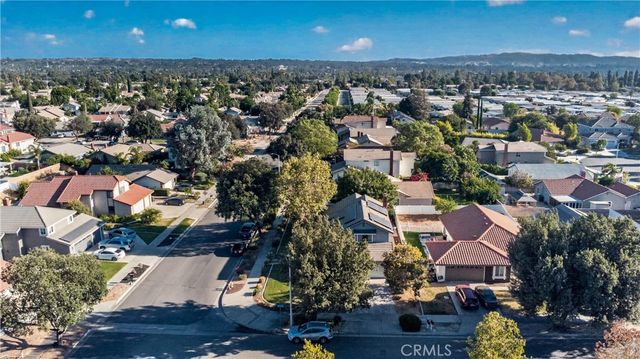 1270 Sherry Way, Redlands, CA 92374