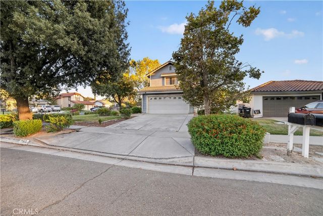 1270 Sherry Way, Redlands, CA 92374
