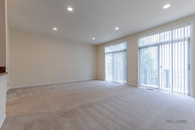 409 Alpine Springs Drive, Vernon Hills, IL 60061