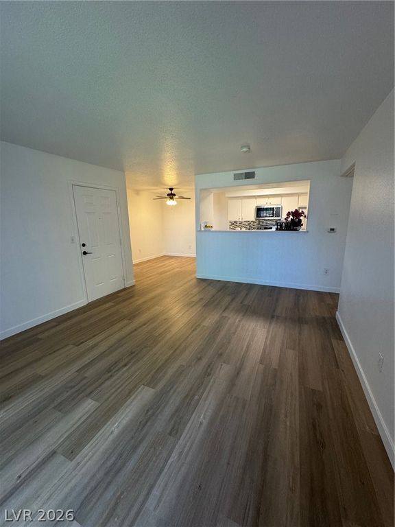Image 12 of property listing at 2300 East Silverado Ranch Boulevard 1187, Las Vegas, NV 89183