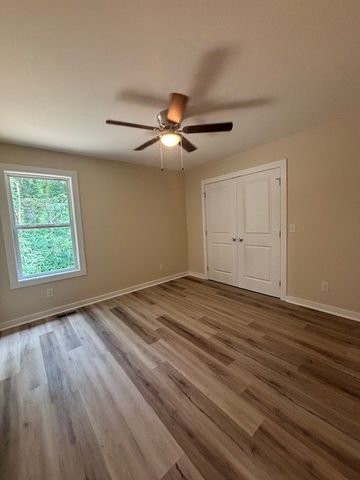 2305 charlie davis road, Goodspring, TN 38460