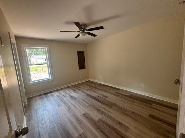 2305 charlie davis road, Goodspring, TN 38460