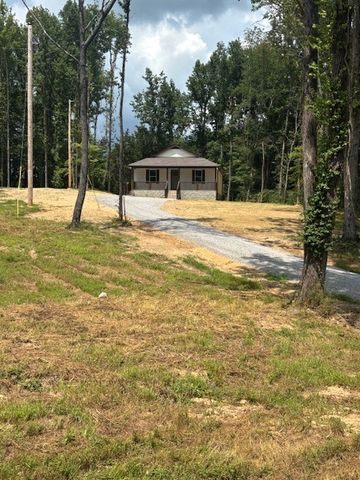 2305 charlie davis road, Goodspring, TN 38460