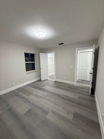 1609 N J Street, Lake Worth Beach, FL 33460
