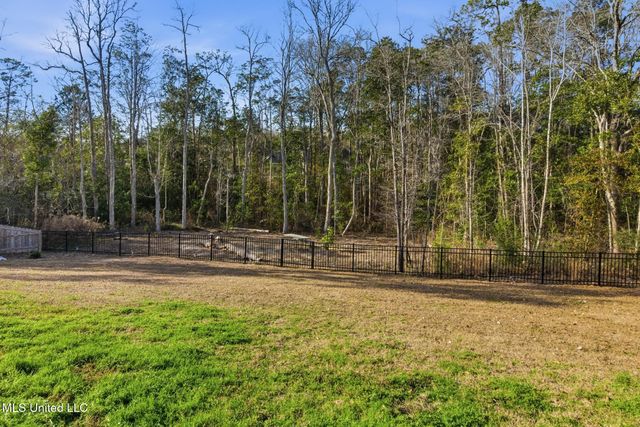 24641 Knollwood Drive, Pass Christian, MS 39571