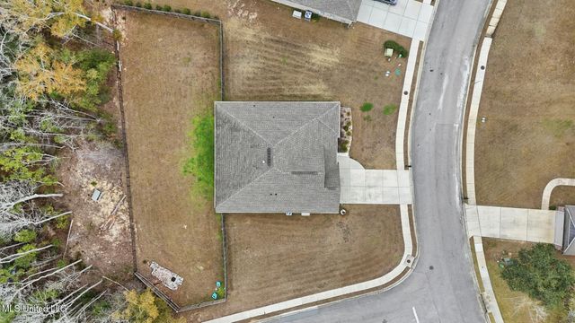 24641 Knollwood Drive, Pass Christian, MS 39571