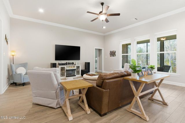 24641 Knollwood Drive, Pass Christian, MS 39571