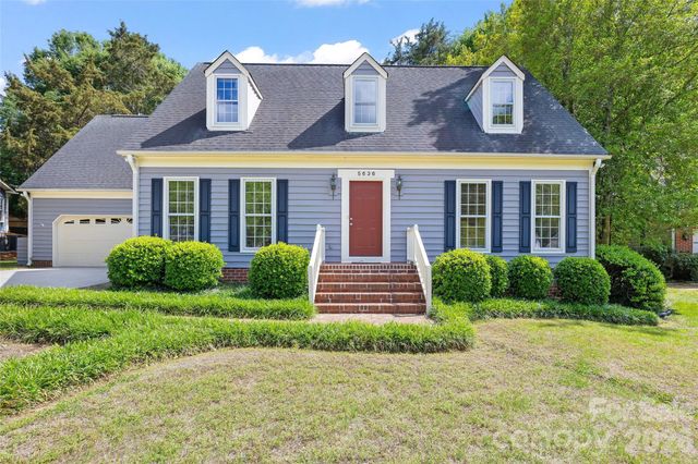 5636 Ivygate Lane, Charlotte, NC 28226
