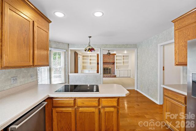 5636 Ivygate Lane, Charlotte, NC 28226