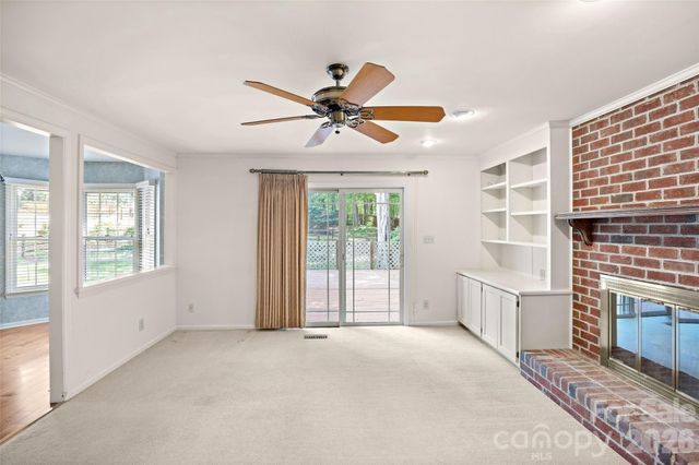 5636 Ivygate Lane, Charlotte, NC 28226
