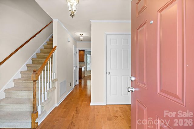 5636 Ivygate Lane, Charlotte, NC 28226