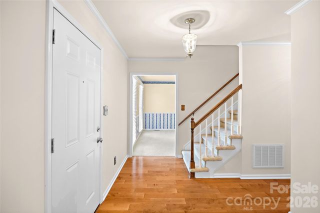 5636 Ivygate Lane, Charlotte, NC 28226