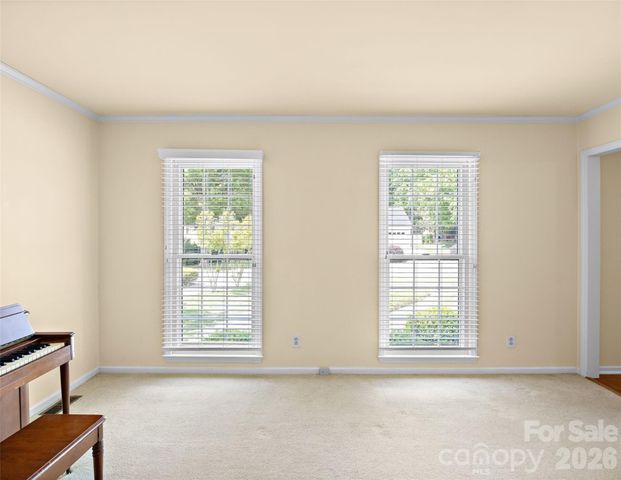 5636 Ivygate Lane, Charlotte, NC 28226