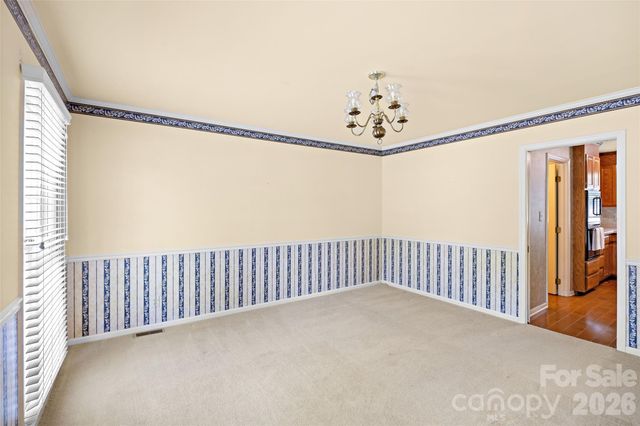 5636 Ivygate Lane, Charlotte, NC 28226