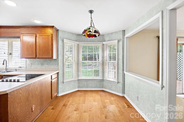 5636 Ivygate Lane, Charlotte, NC 28226