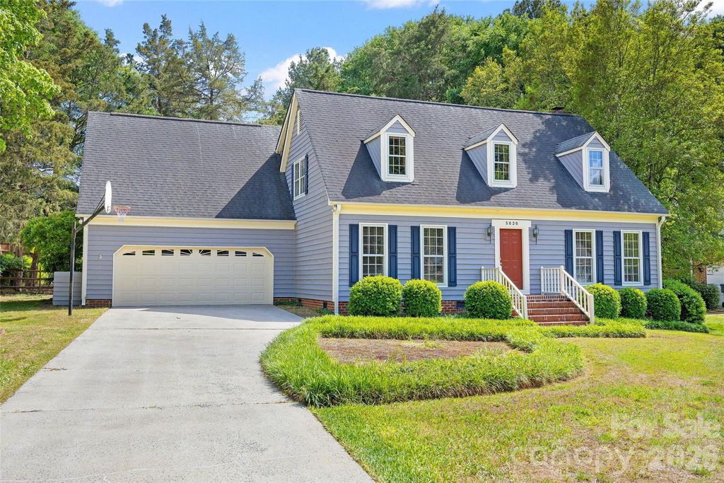5636 Ivygate Lane, Charlotte, NC 28226