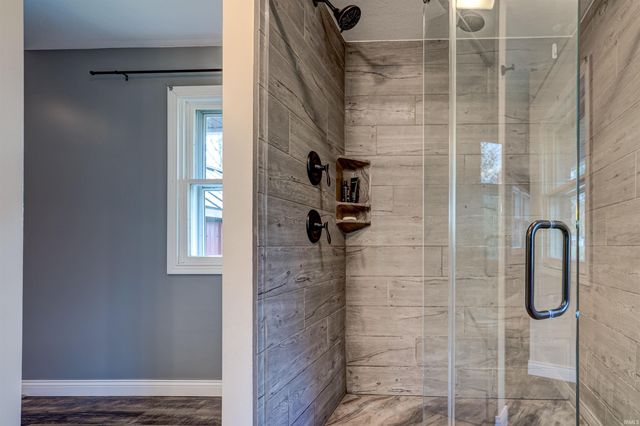 4732 W 630 S, Huntingburg, IN 47542