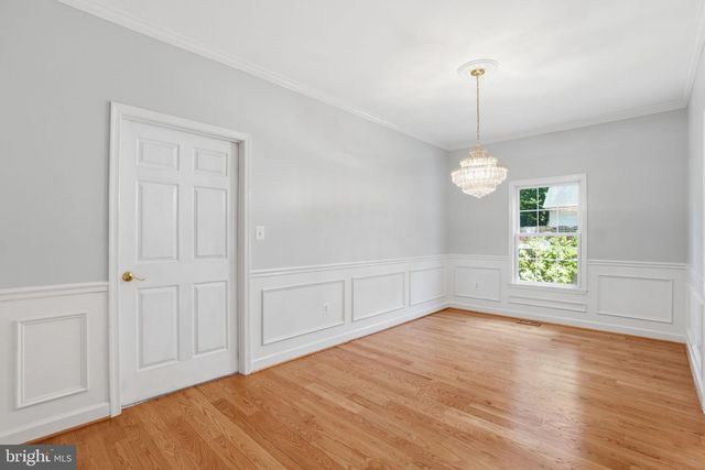 8613 VERNON AVE, Alexandria, VA 22309
