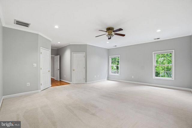 8613 VERNON AVE, Alexandria, VA 22309