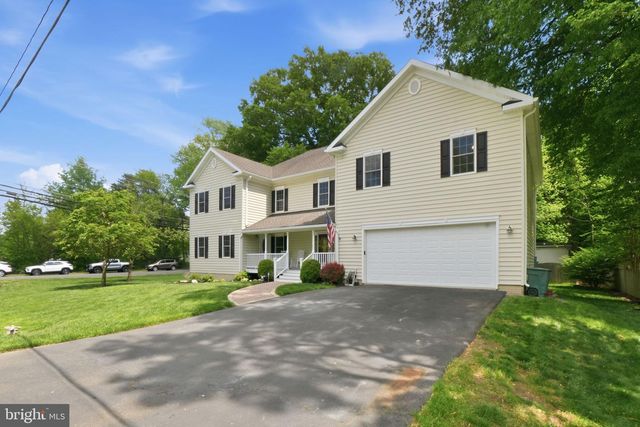 8613 VERNON AVE, Alexandria, VA 22309