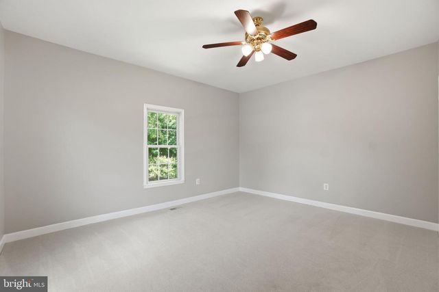 8613 VERNON AVE, Alexandria, VA 22309
