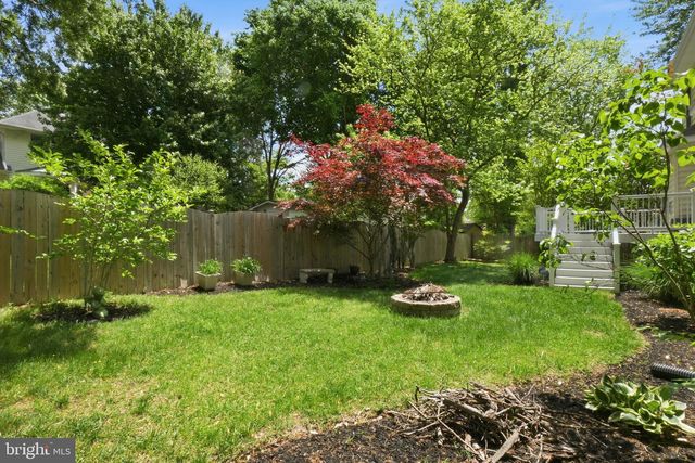 8613 VERNON AVE, Alexandria, VA 22309
