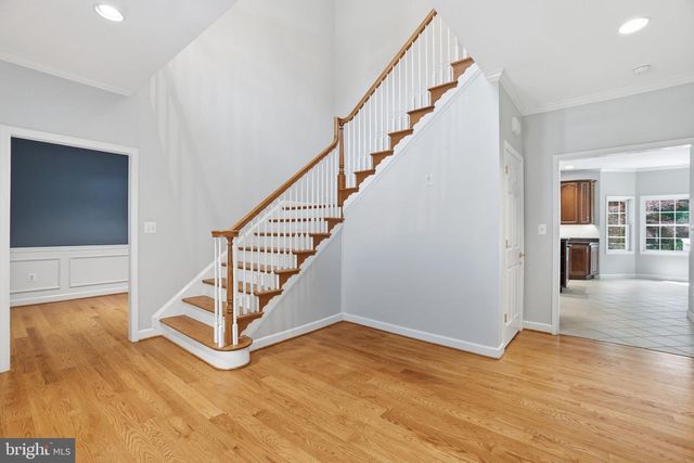 8613 VERNON AVE, Alexandria, VA 22309