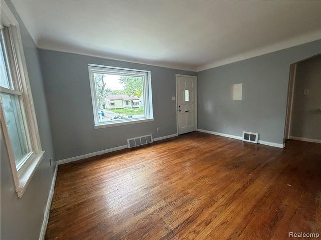 26043 Brush Street, Madison Heights, MI 48071