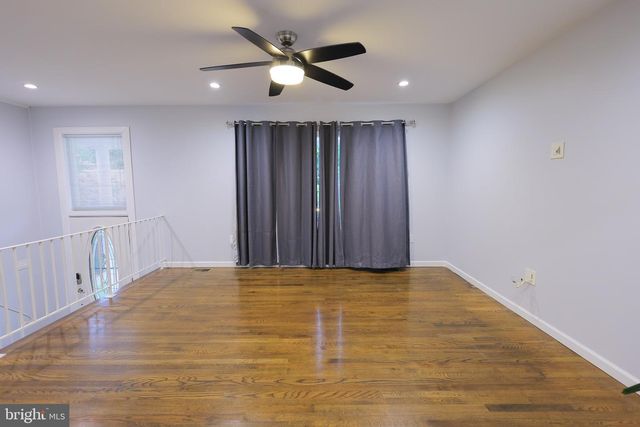 14808 EMPIRE ST, Woodbridge, VA 22193
