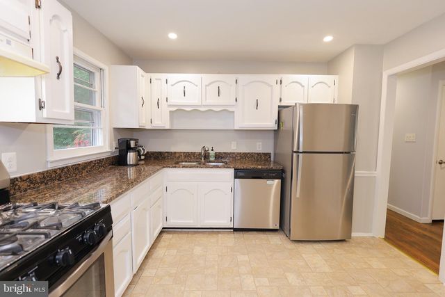 14808 EMPIRE ST, Woodbridge, VA 22193