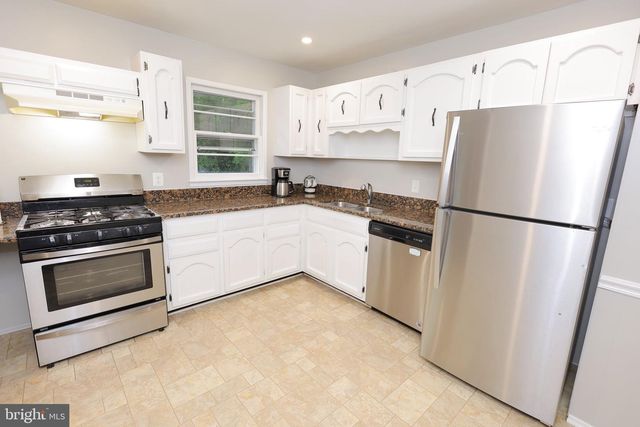 14808 EMPIRE ST, Woodbridge, VA 22193