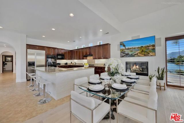 14 Via Santa Velera, Rancho Mirage, CA 92270