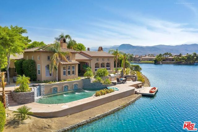 14 Via Santa Velera, Rancho Mirage, CA 92270