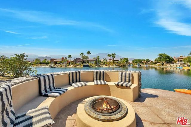 14 Via Santa Velera, Rancho Mirage, CA 92270