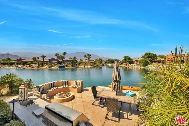 14 Via Santa Velera, Rancho Mirage, CA 92270