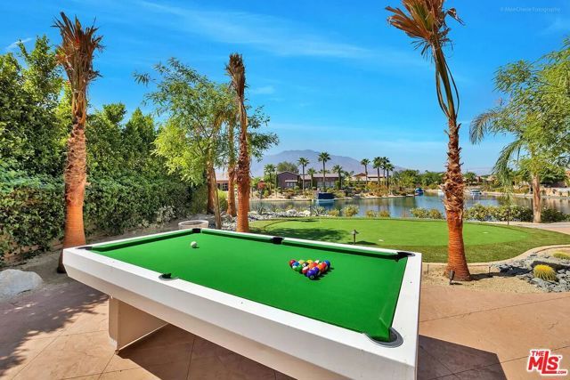 14 Via Santa Velera, Rancho Mirage, CA 92270