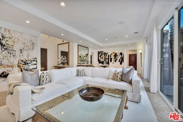 14 Via Santa Velera, Rancho Mirage, CA 92270