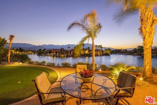14 Via Santa Velera, Rancho Mirage, CA 92270
