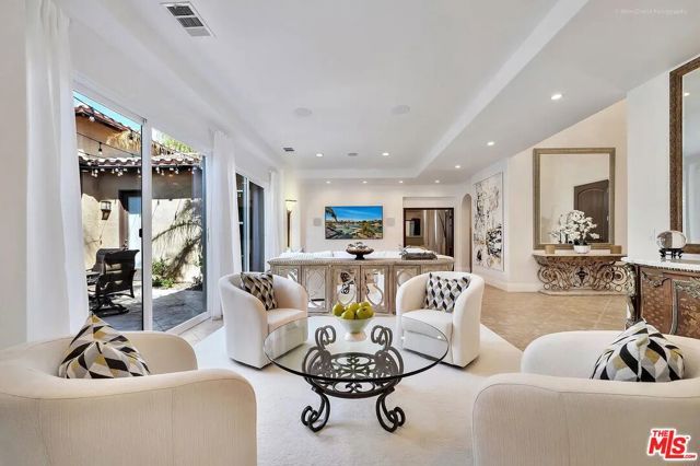 14 Via Santa Velera, Rancho Mirage, CA 92270