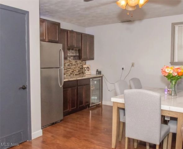 1560 S Meridian Road, Austintown, OH 44511