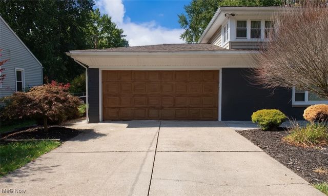 1560 S Meridian Road, Austintown, OH 44511