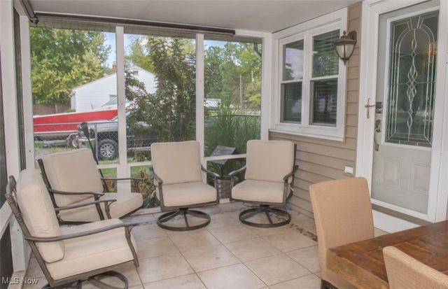 1560 S Meridian Road, Austintown, OH 44511