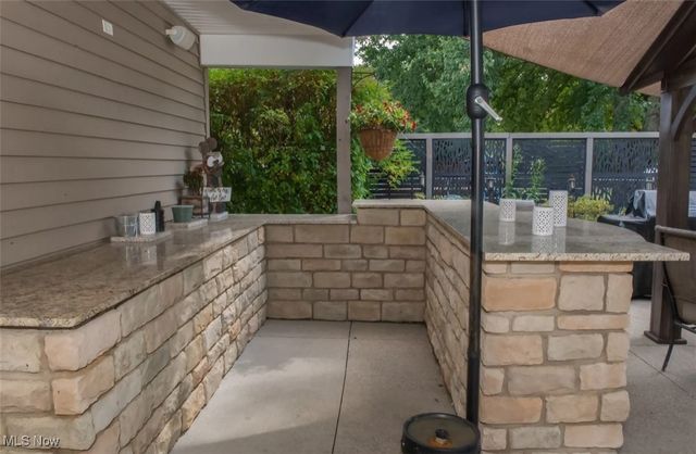 1560 S Meridian Road, Austintown, OH 44511